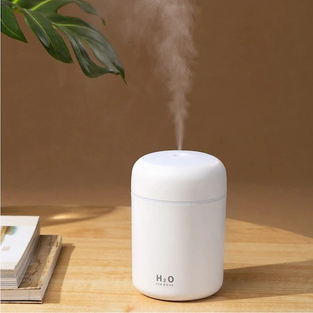 UMIDIFICATOR AROMATERAPIE CU ULTRASUNETE MULTICOLOR + CADOU 2 sticlute ulei parfumat