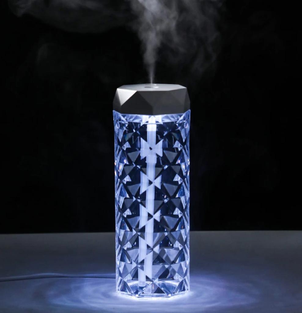 LAMPA DECORATIVA CU FUNCTIE DE UMIDIFICATOR