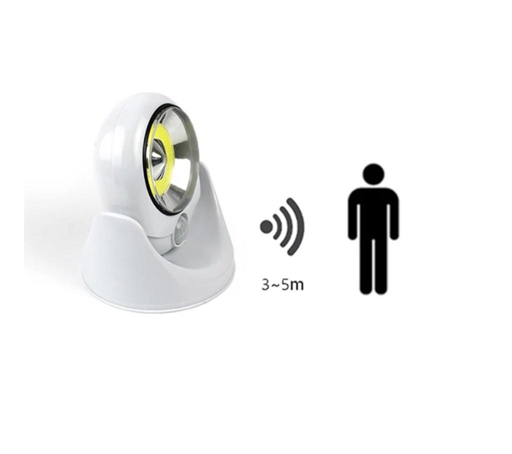 LAMPA LED CU SENZOR MISCARE, ROTIRE 360 GRADE