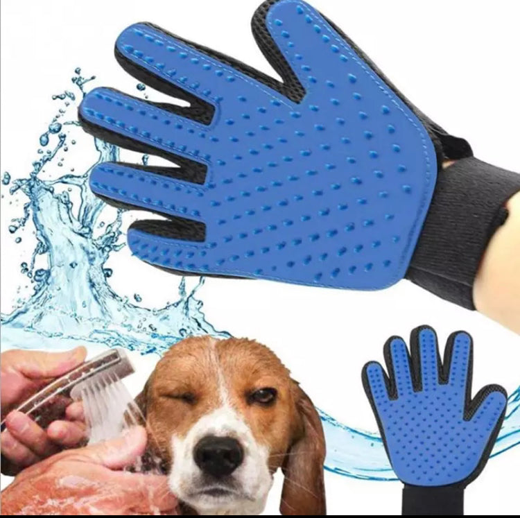 Manusa pentru periat si masat animale